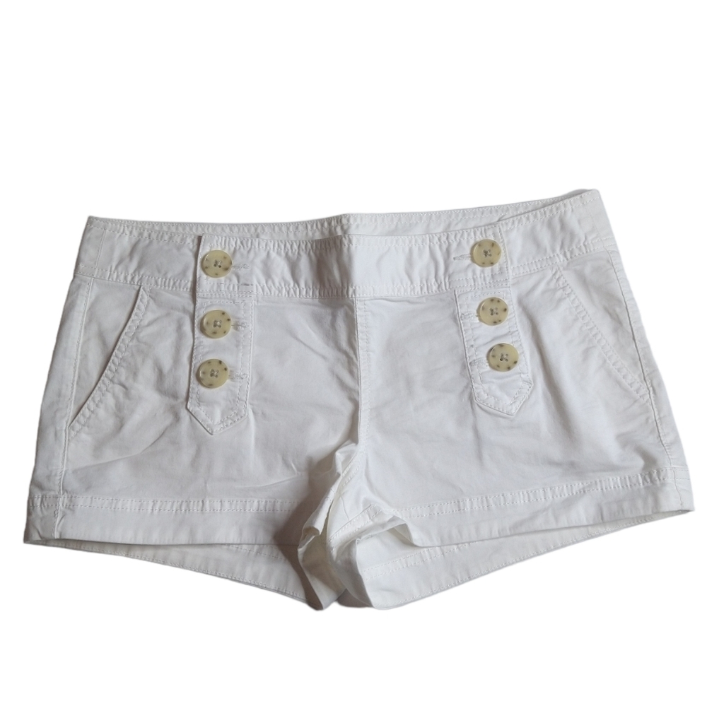 Express Brand White Woman Shorts Summer Size 8 Cotton Front bottoms details